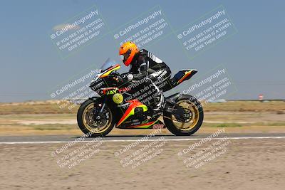 media/Sep-04-2023-Lets Ride (Mon) [[34443f911e]]/B Group/1220pm (Wheelie Bump)/